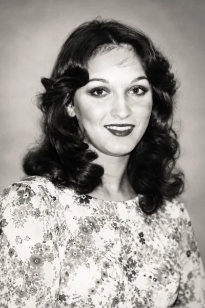 Doğugül Alyanak