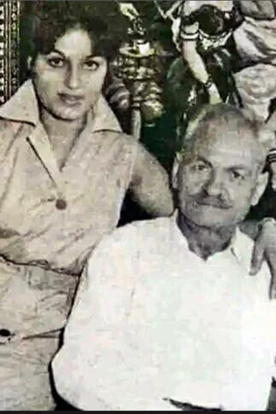 Halit Şoray'ın kızı Türkan Şoray ile çekilmiş fotoğrafı